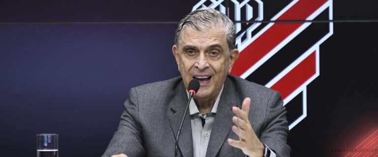Receita paga hoje restituições do quarto lote do IR 2022