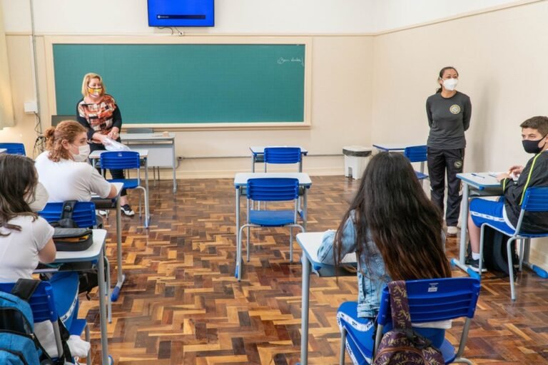 Professor Euler propõe geração negativa de lixo na campanha e restituição via imposto de renda das anuidades dos conselhos de classe